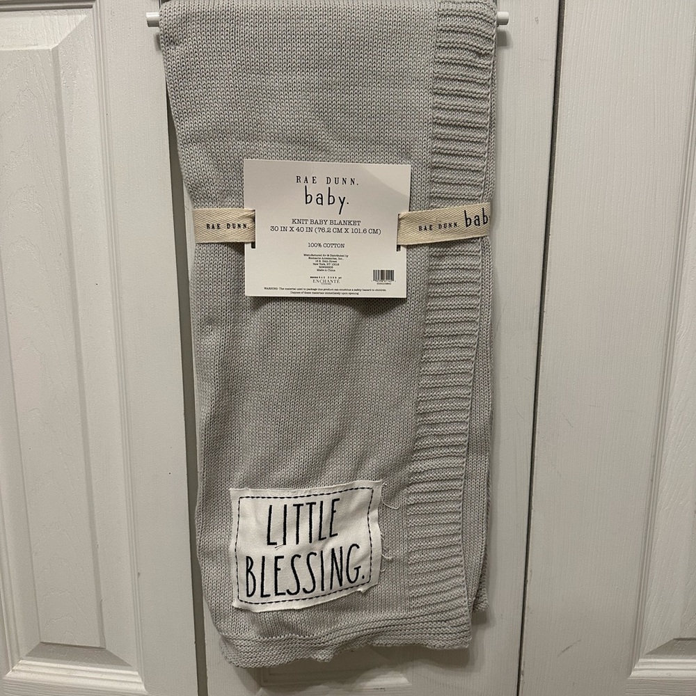 Baby throw